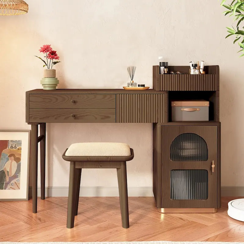 Vanity Makeup Table with 3 Drawers